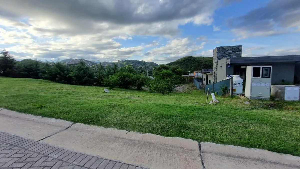 Lote en Venta  Colinas de La Deseada La Calera foto 4
