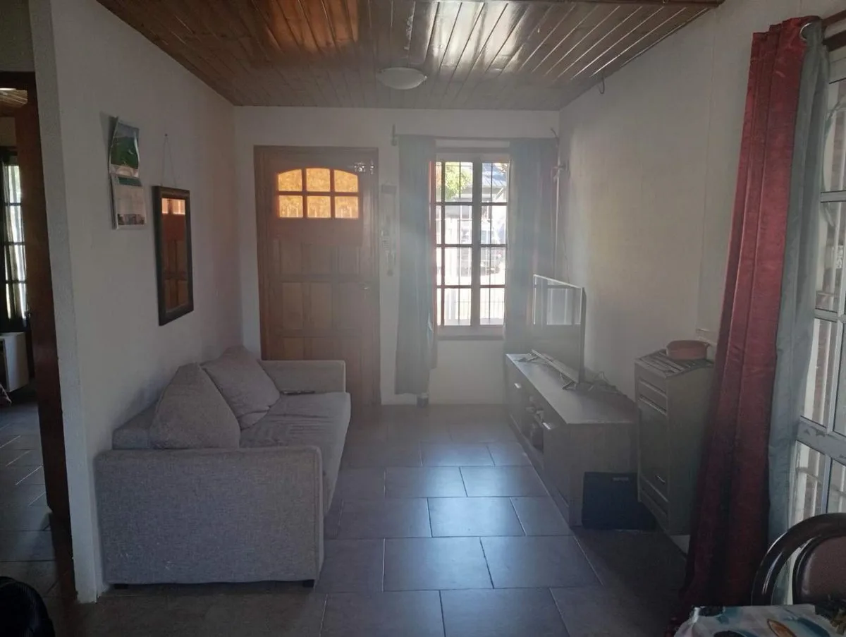 VENTA CASA MAS DOS  DEPARTAMENTOS  PUNTA MOGOTES foto 4
