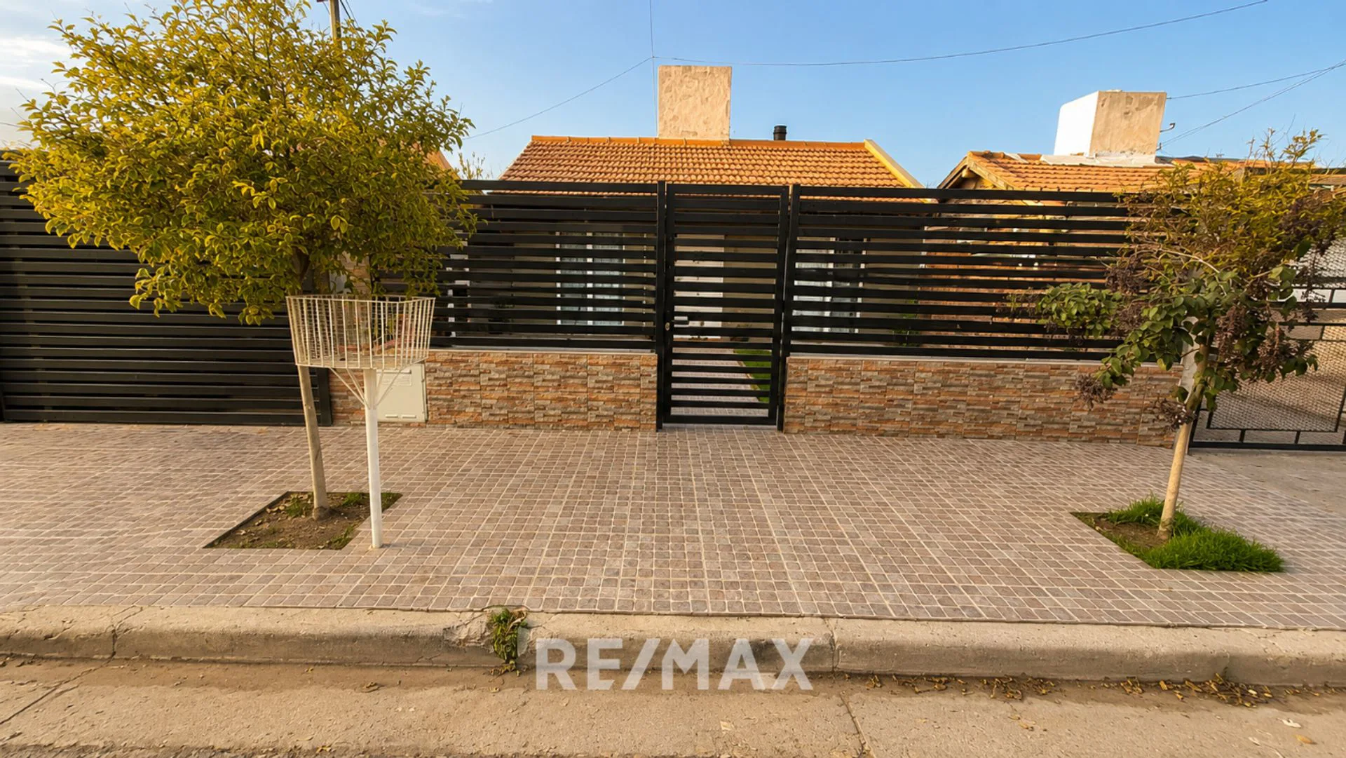 VENTA CASA 2 DORMITORIOS  - NEUQUEN foto 2