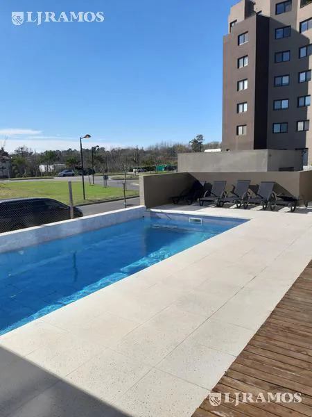 Departamento de 3 ambientes AMOBLADO Y EQUIPADO en venta en Espigón -  Nordelta foto 5