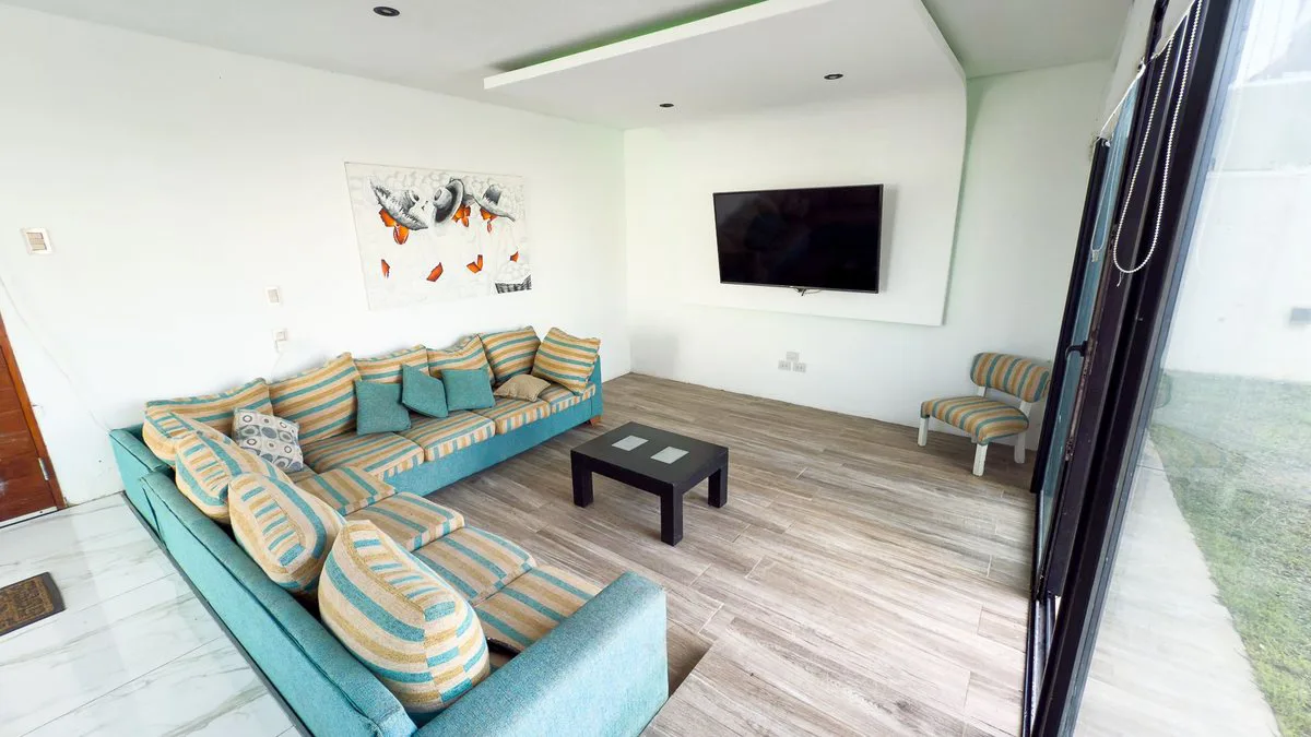 VENTA CASA 4 AMBIENTES PARQUE Y PILETA CAMET NORTE foto 5
