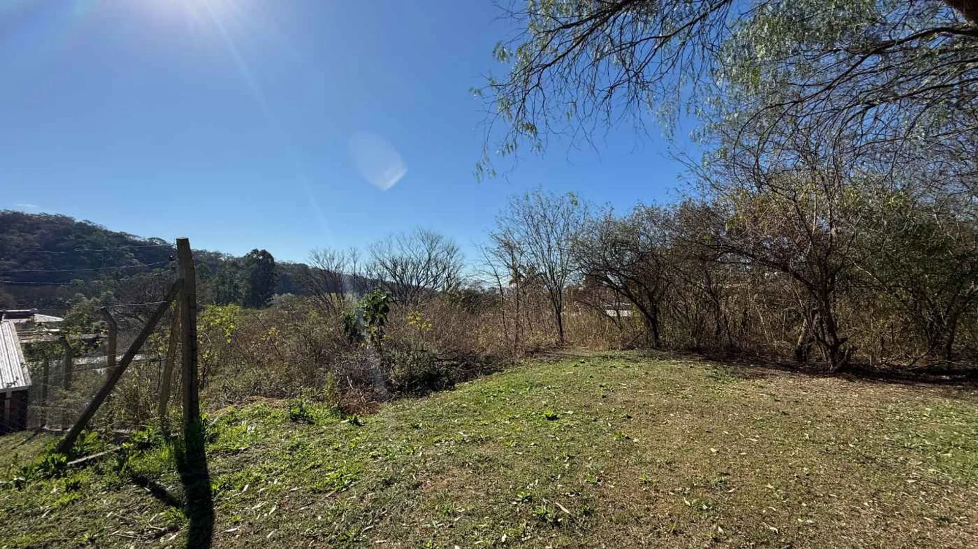 VENTA TERRENO 1680M2 LOS ALISOS foto 3