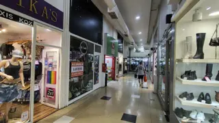 LOCAL COMERCIAL EN GALERÍA CENTRO foto 2