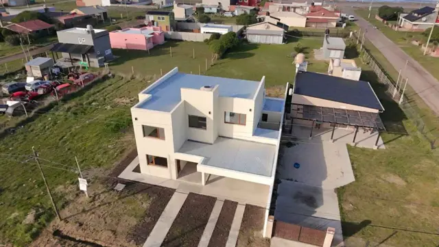 VENTA CASA 5AMB A ESTRENAR - ATLANTIDA STA. CLARA