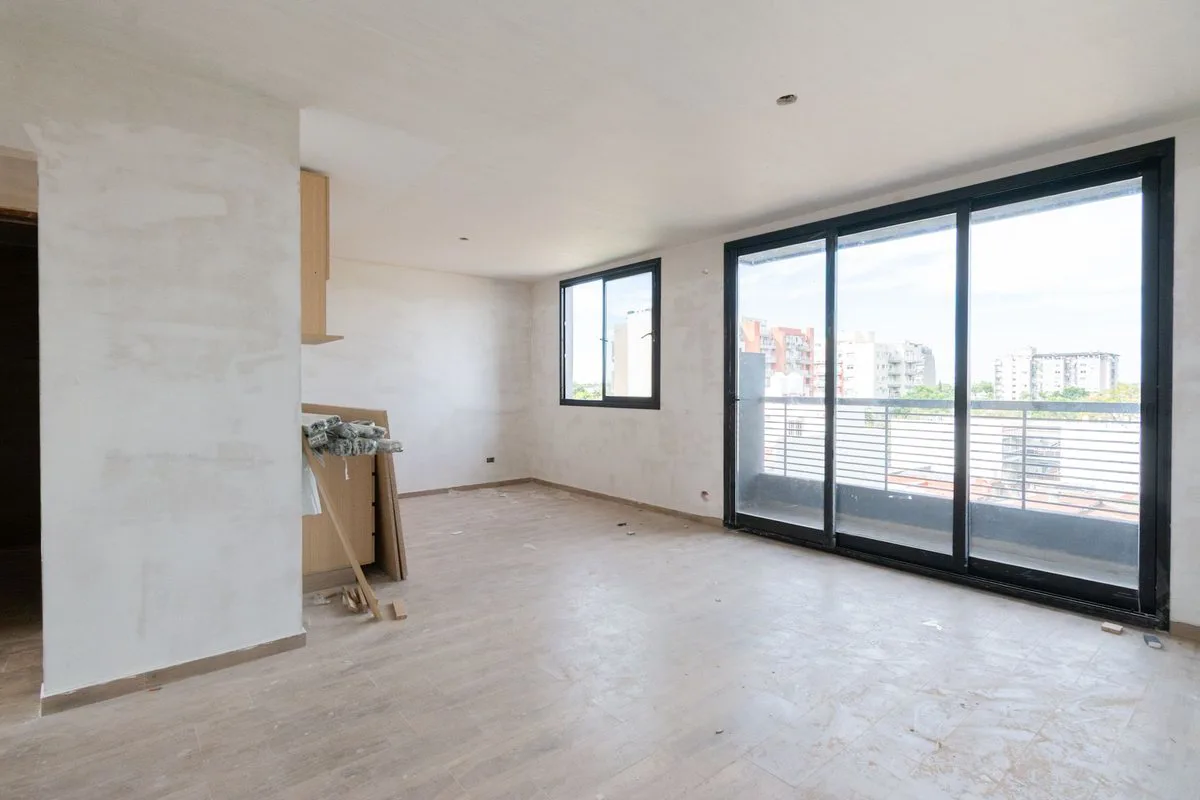 VENTA DEPARTAMENTO TRES AMBIENTES MORON ESTRENAR foto 2