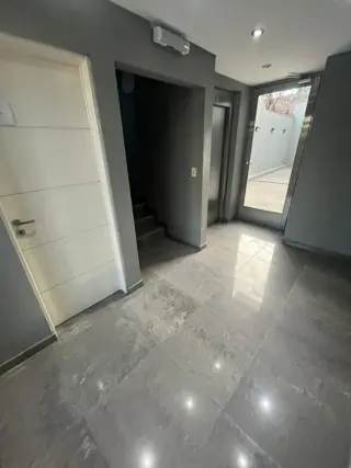 ALQUILER - DEPARTAMENTO 2 AMB. - CON COCHERA foto 4