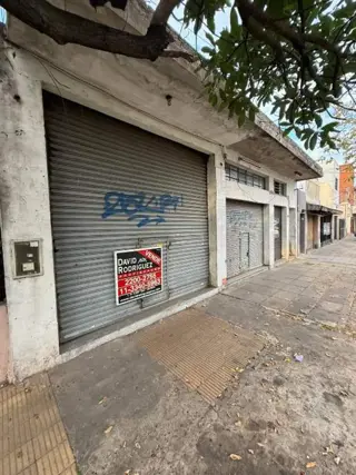 LOCAL CON VIVIENDAS AL CONTRAFRENTE foto 1