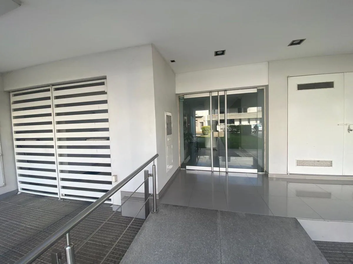 ALQUILER DPTO 2 DORM Y COCHERA PLENO CENTRO/SUR foto 3
