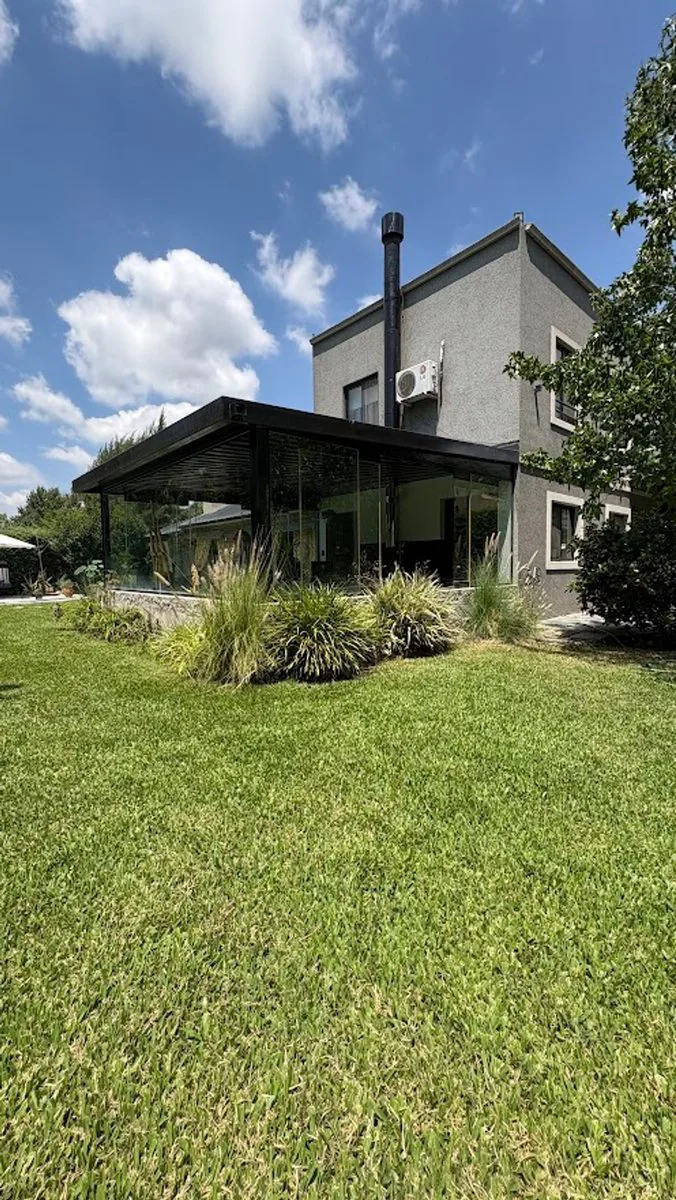 VENTA CASA APTA CREDITO EN SEGUNDAS COLINAS PILAR foto 5