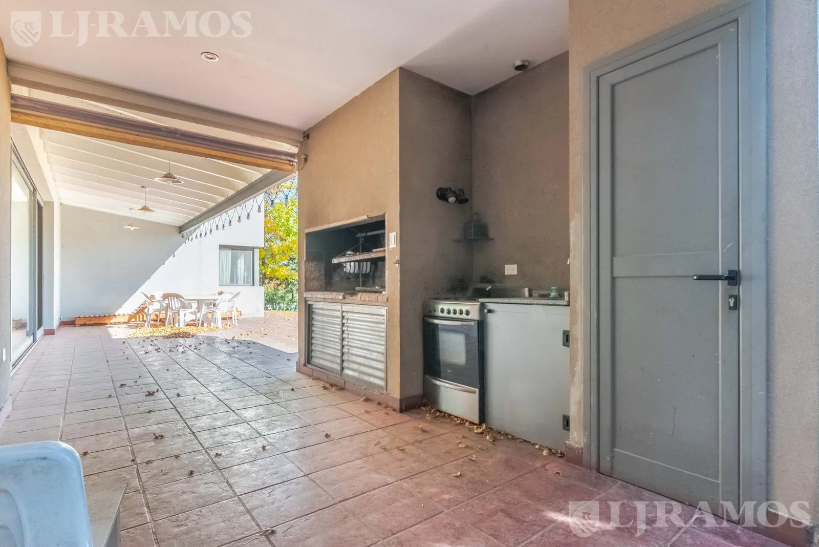 VENTA Casa en Chacras de la reserva Cardales foto 2