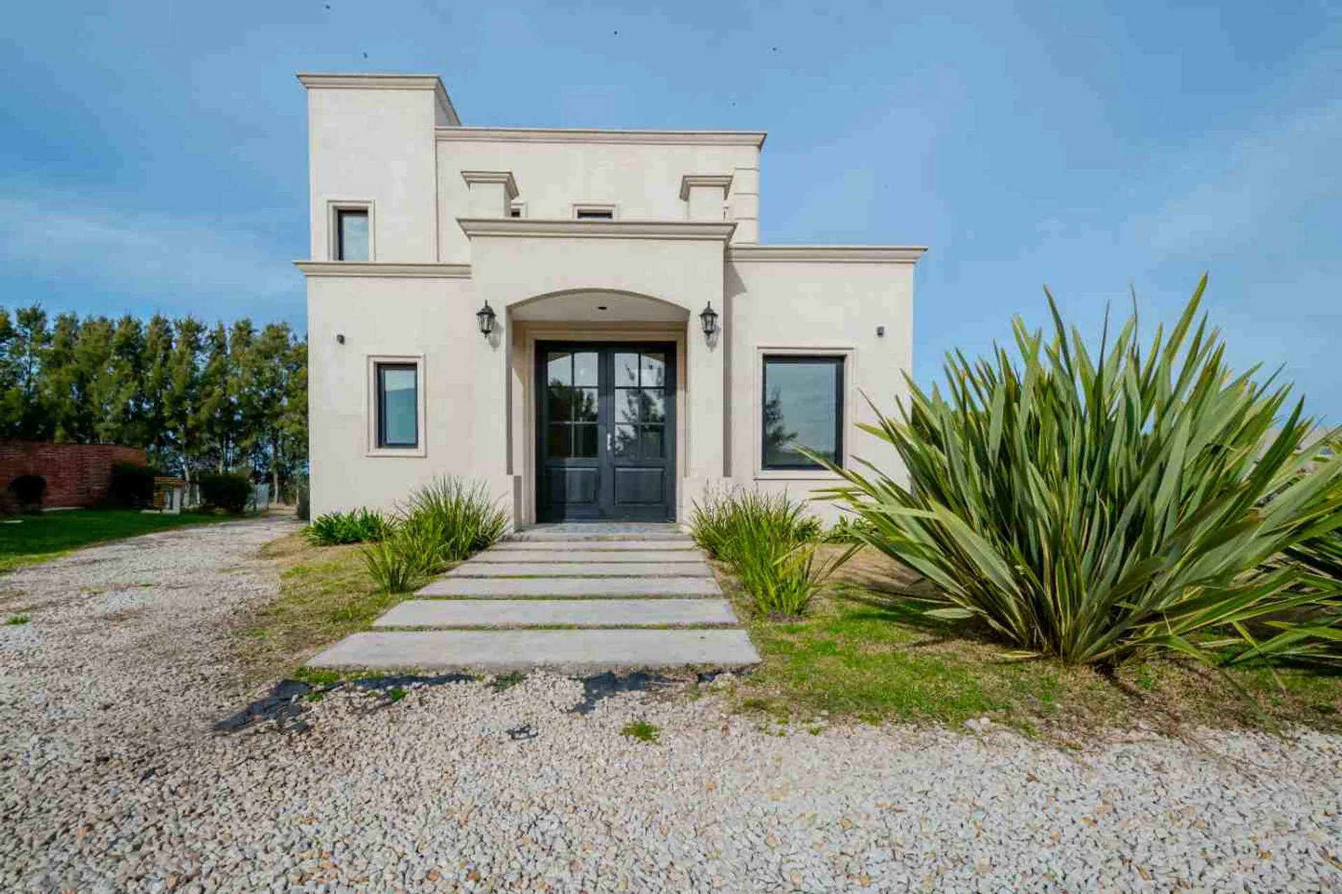 VENTA Casa Barrio Tierras del Mar Lote 775m2 Gas foto 2
