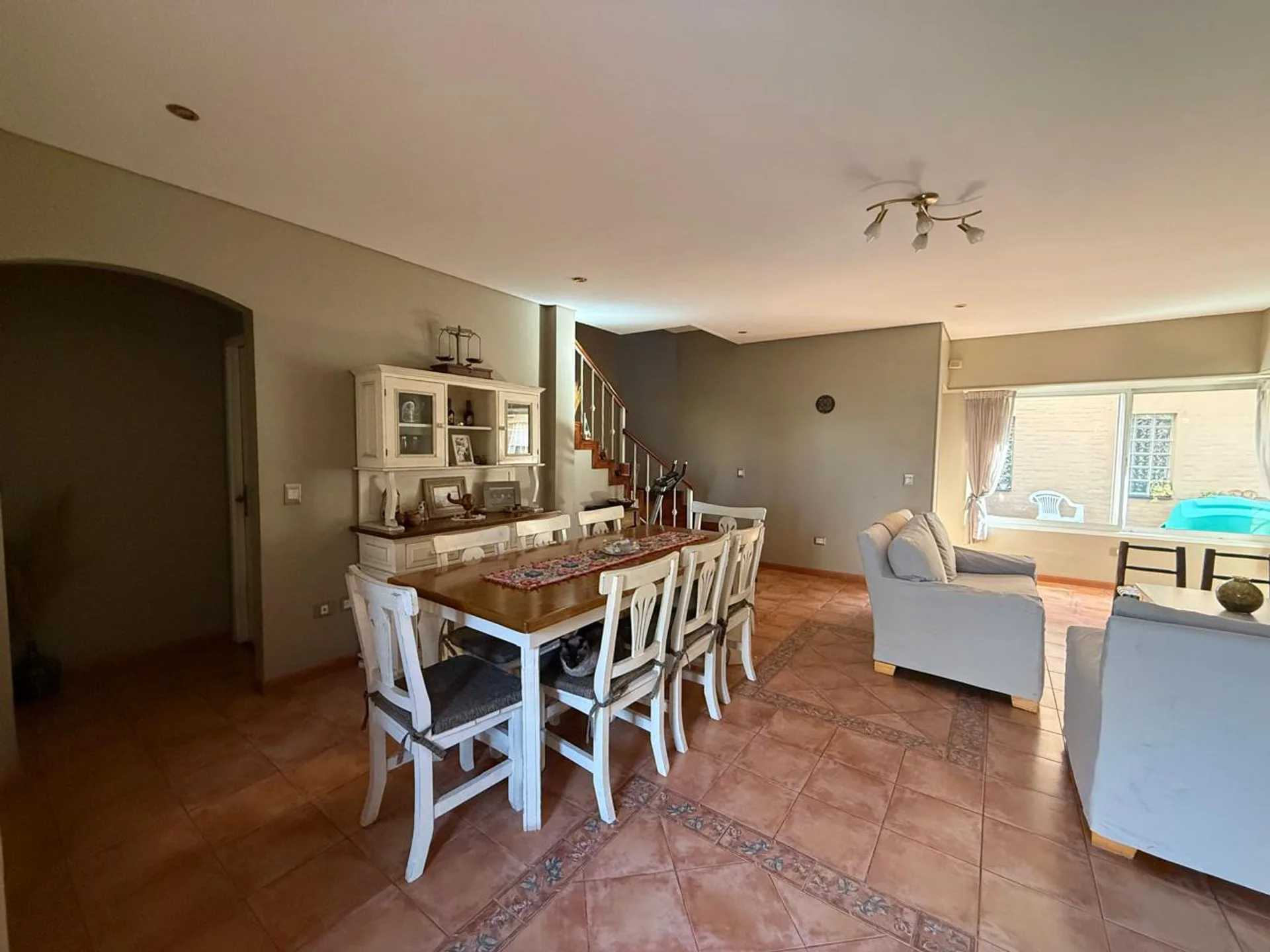 VENTA CASA CON COCHERA TABLADA foto 2