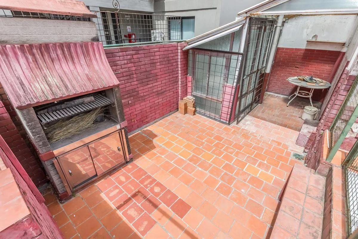 VENTA PH TIPO CASA-GARAGE Y TERRAZA foto 5