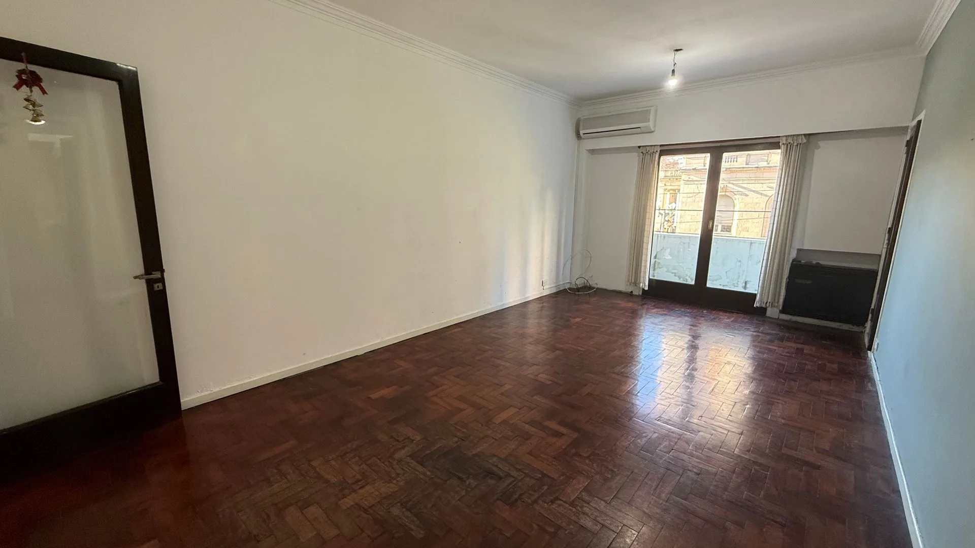 DEPARTAMENTO 2  DORMITORIOS EN VENTA EN LA PLATA foto 2