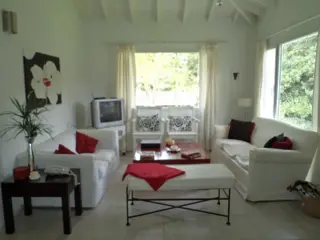 MODERNA CASA EN VENTA EN EXCLUSIVA ZONA - PINAMAR NORTE foto 4
