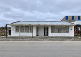 LOCAL COMERCIAL EN VENTA EN TOLHUIN foto 1