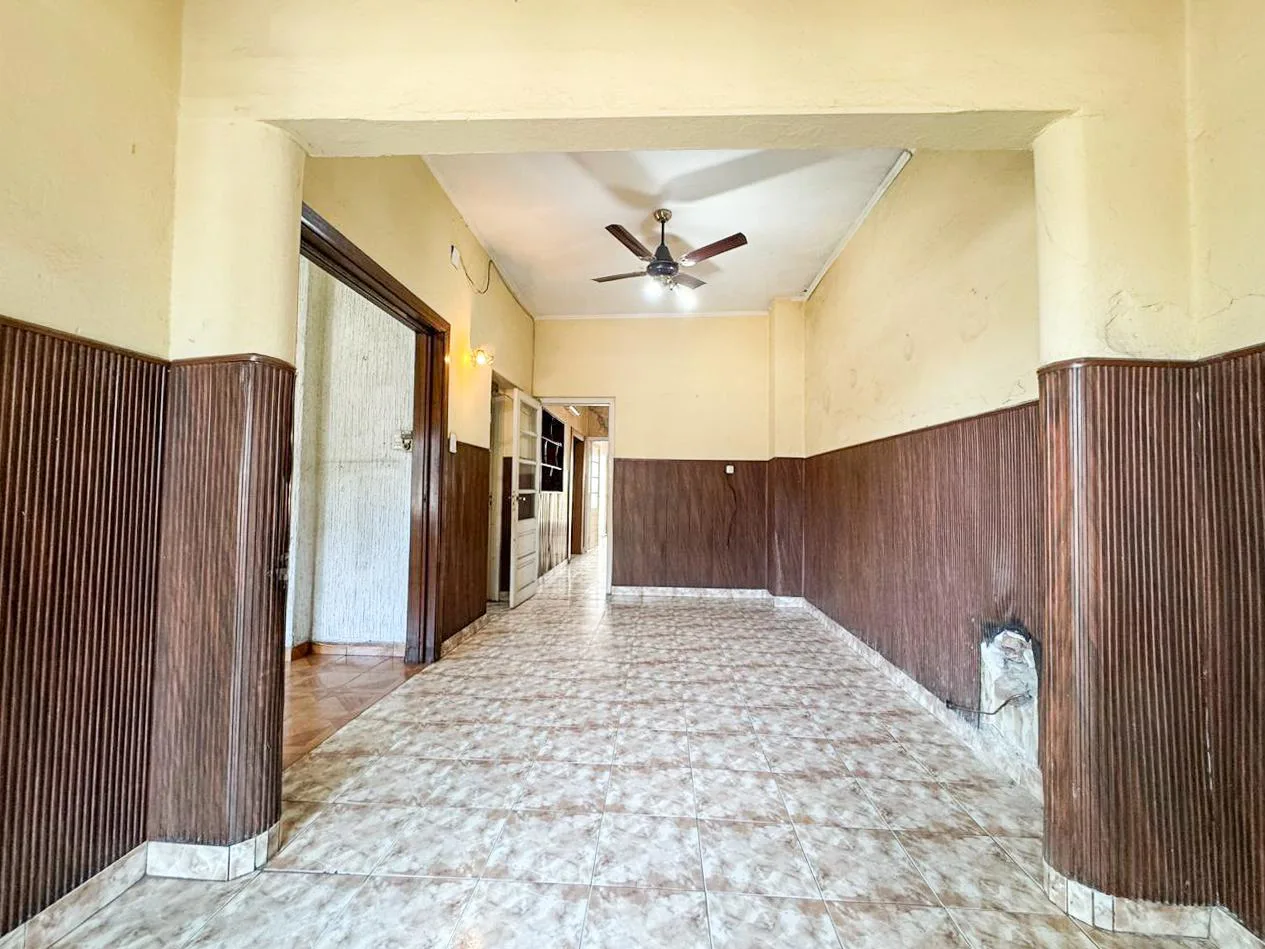 Av. Provincias Unidas  al 1100 - Casa en venta de 4 dormitorios - Rosario Belgrano foto 3