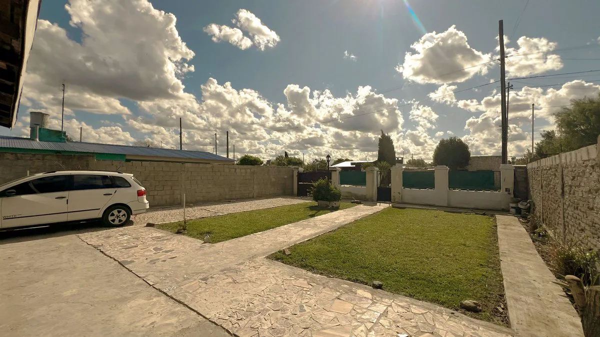 VENTA CASA 3 AMB JARDIN QUINCHO BARRIO HIPODROMO foto 3