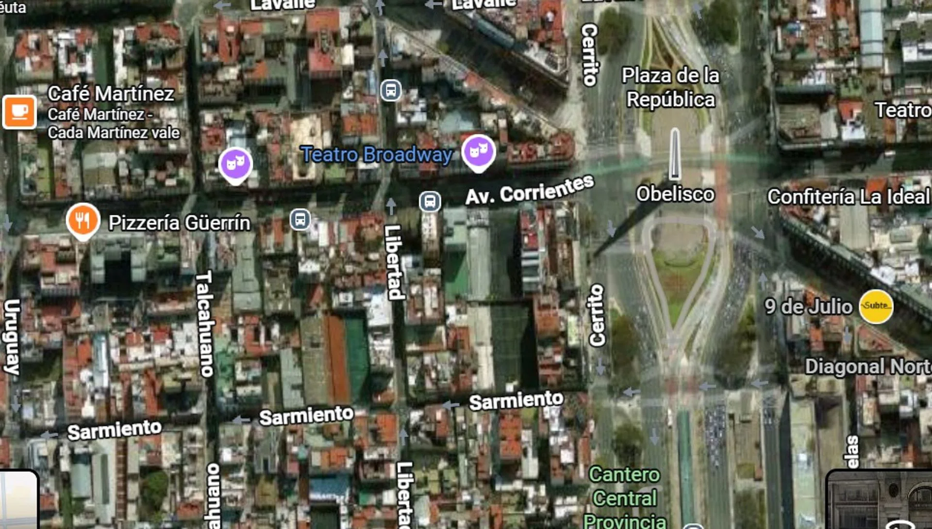 Importante local sobre AV Corrientes foto 3