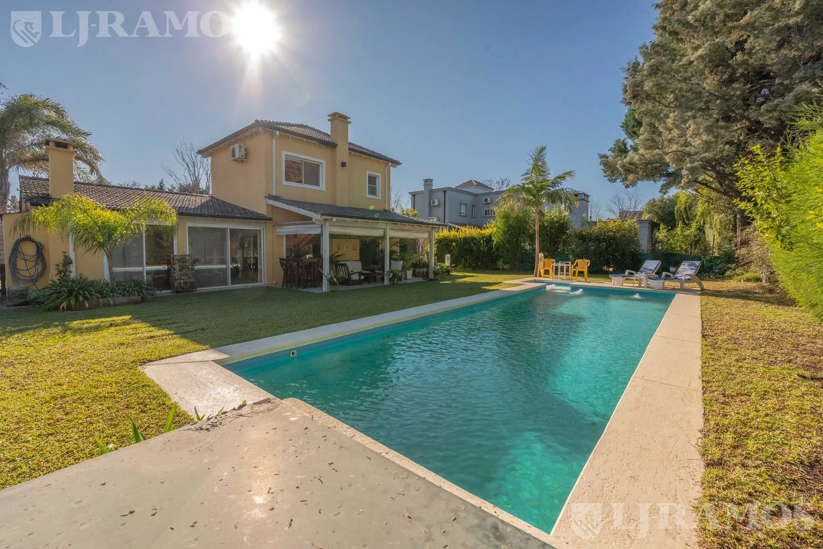 Casa con 3 dormitorios en venta en LAS GLORIETAS - NORDELTA foto 2