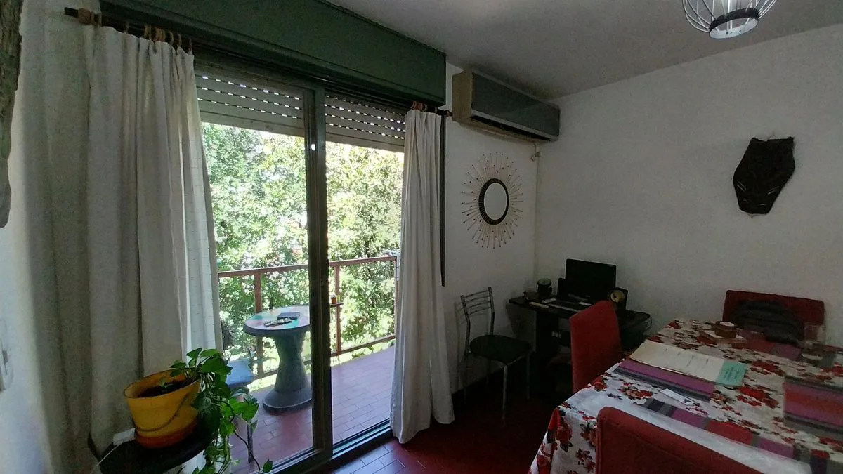 VENTA DEPARTAMENTO 5 AMBIENTES GARÍN C/ BALCÓN foto 3