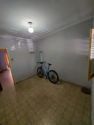 Casa con 2 Dorm. en Alquiler en Barrio Roma foto 3
