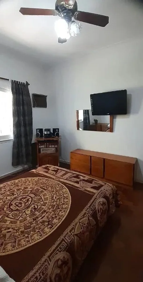 VENTA CASA DE 5 AMBIENTES MORON NORTE foto 5