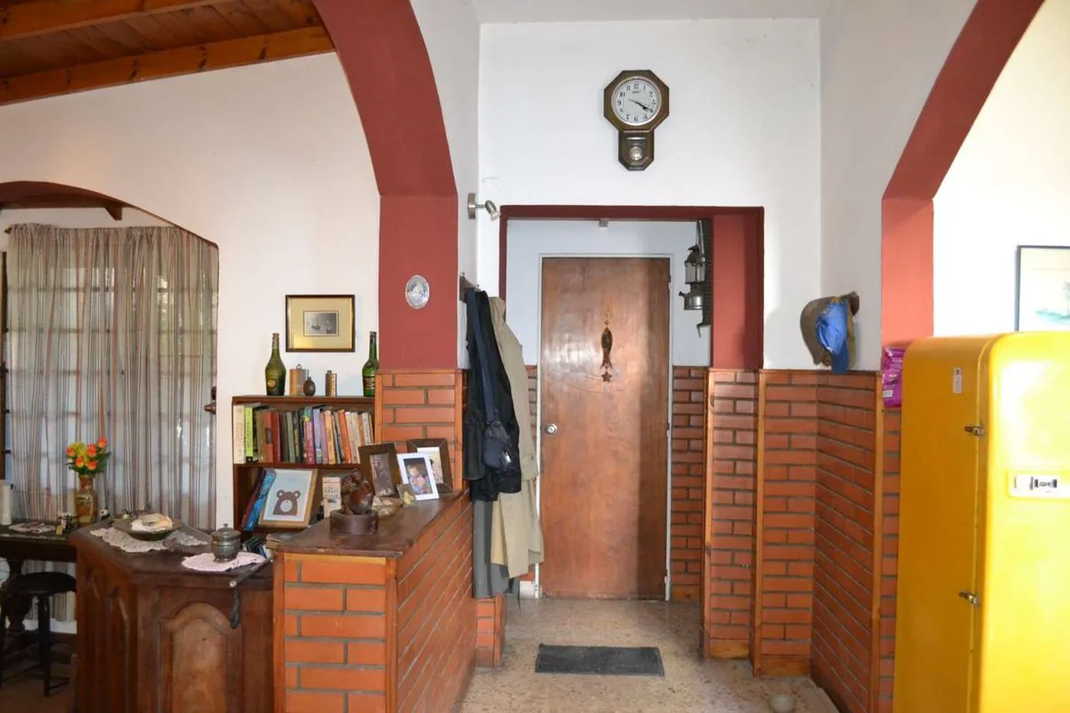 CASA EN VENTA EN MUNRO! OPORTUNIDAD APTO CREDITO foto 4