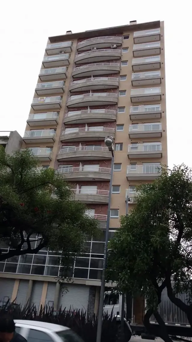 Excelente Oficina a 1/2 Cuadra Peatonal Belgrano C/renta