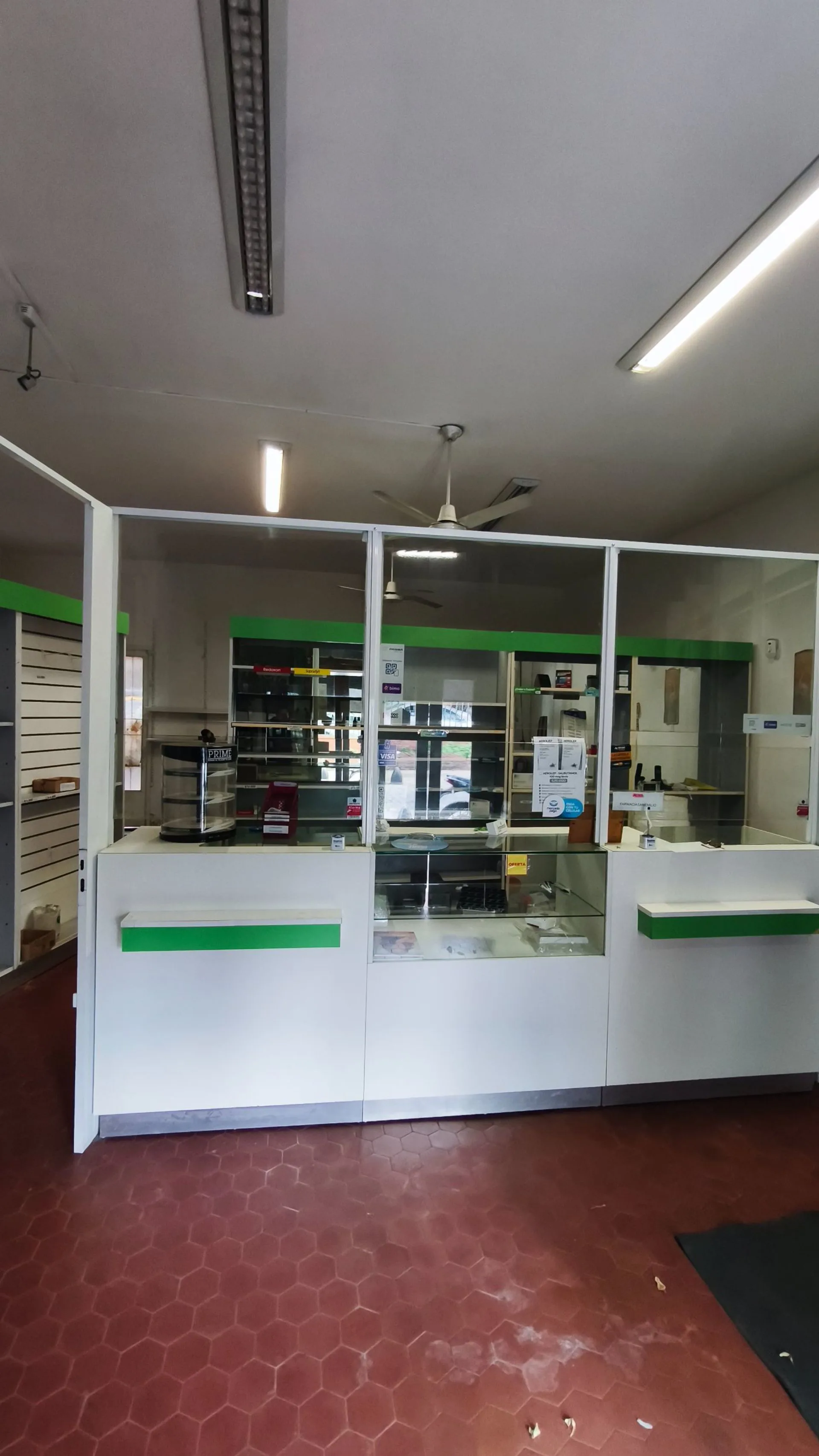 VENTA LOCAL comercial en San Telmo a reciclar foto 2