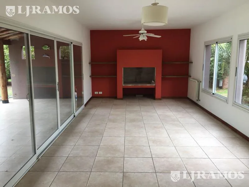 Casa con 3 dormitorios en venta  en San Isidro Labrador foto 4