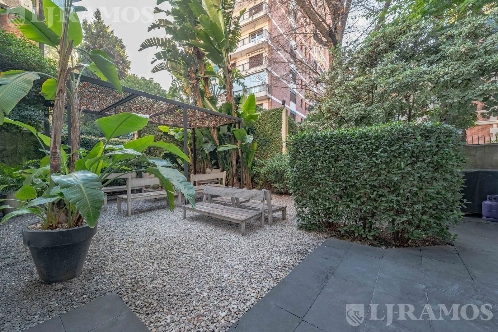 Casa en Palermo Chico con jardín, terraza y cocheras! foto 5