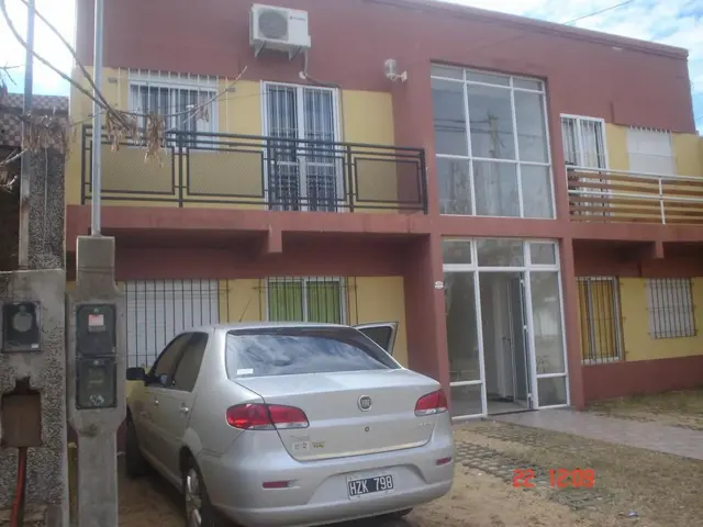 EXCELENTE DUPLEX DE 3 AMBIENTES EN GRAN ZONA TURÍSTICA EN COLÓN ENTRE RÍOS