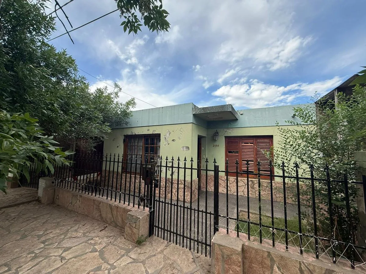 Casa a reciclar 3 dormitorios con financiación foto 2