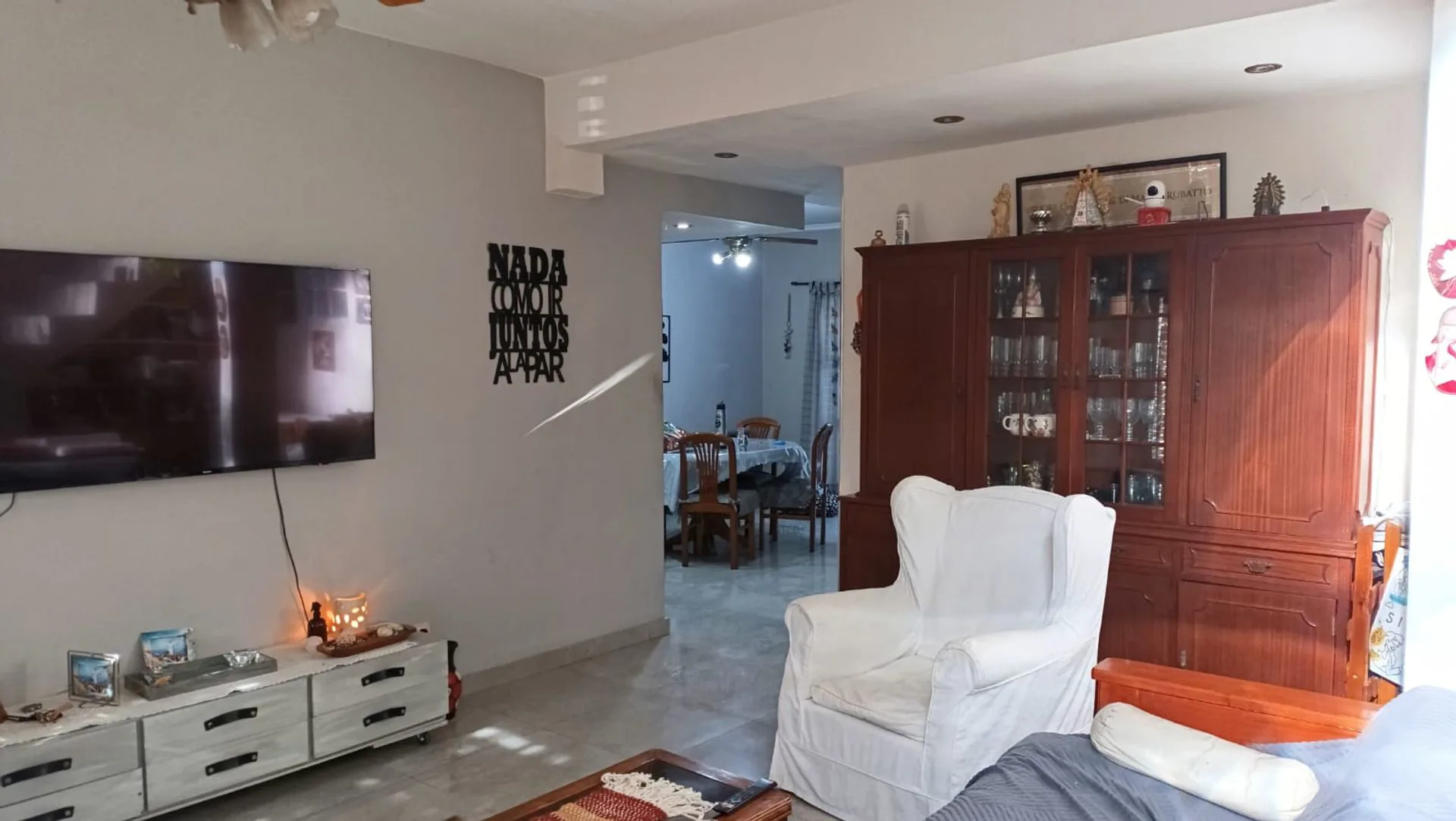 VENTA CASA COCHERA QUINCHO 156M2 LANUS ESTE foto 3
