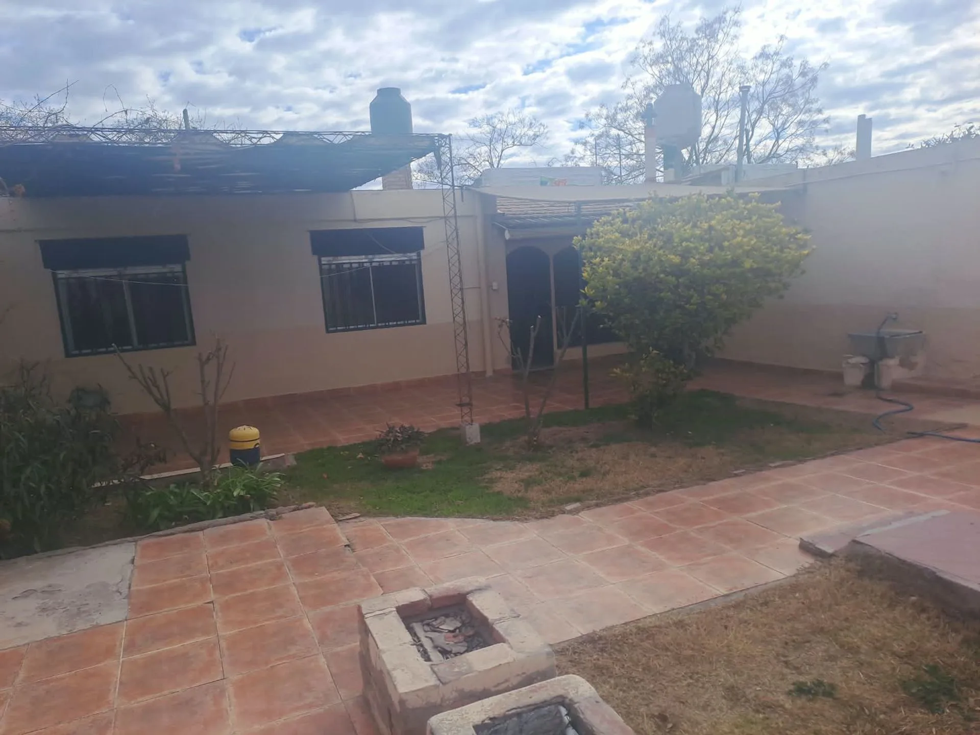 CASA EN VENTA 3 DORMITORIOS LAS HERAS APTO CRÉDITO foto 5