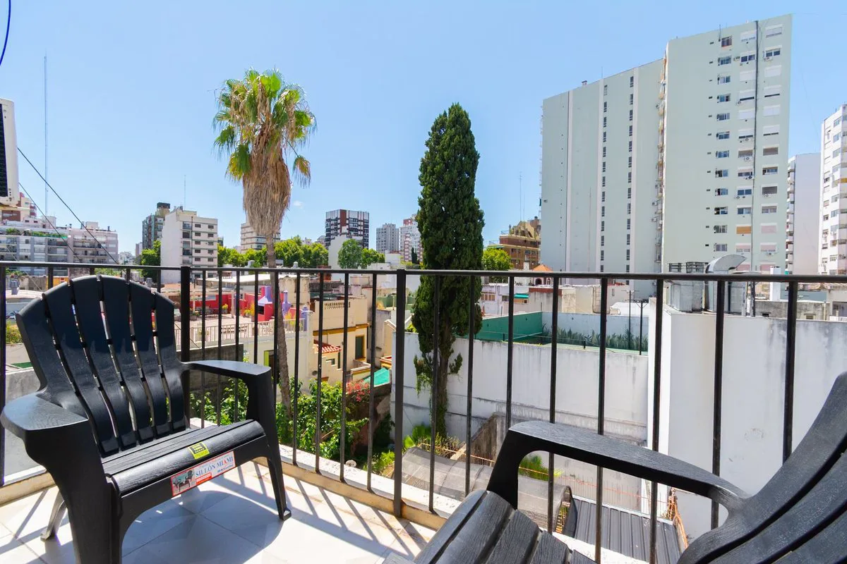 Venta 3 Ambientes Balcón -  Todo a Nuevo- Almagro foto 3