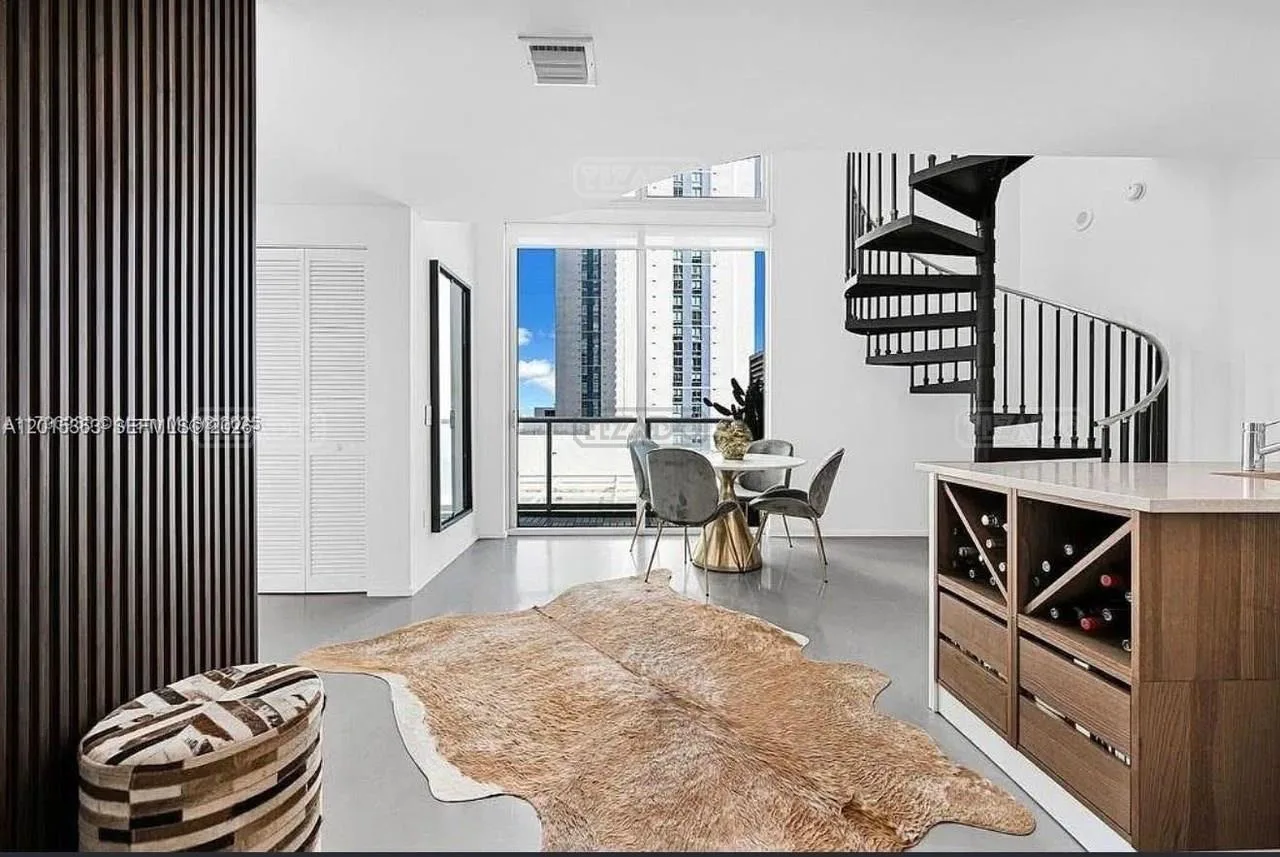 300 S Biscayne Blvd # L-1232 300 foto 2