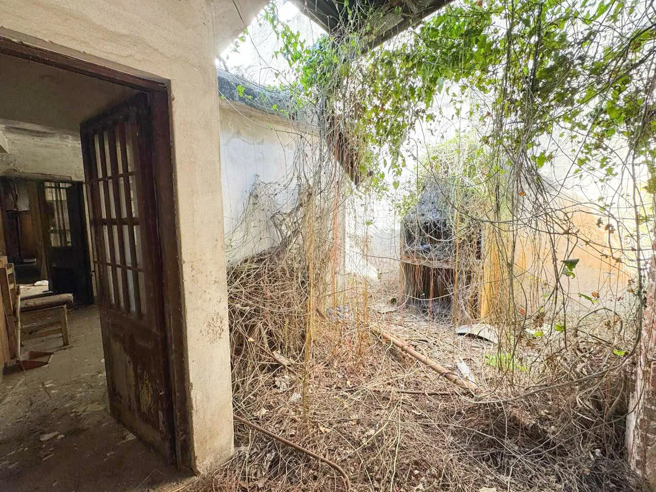 Casa a Demoler en Venta – Barrio Jorge Cura, Rosario foto 5