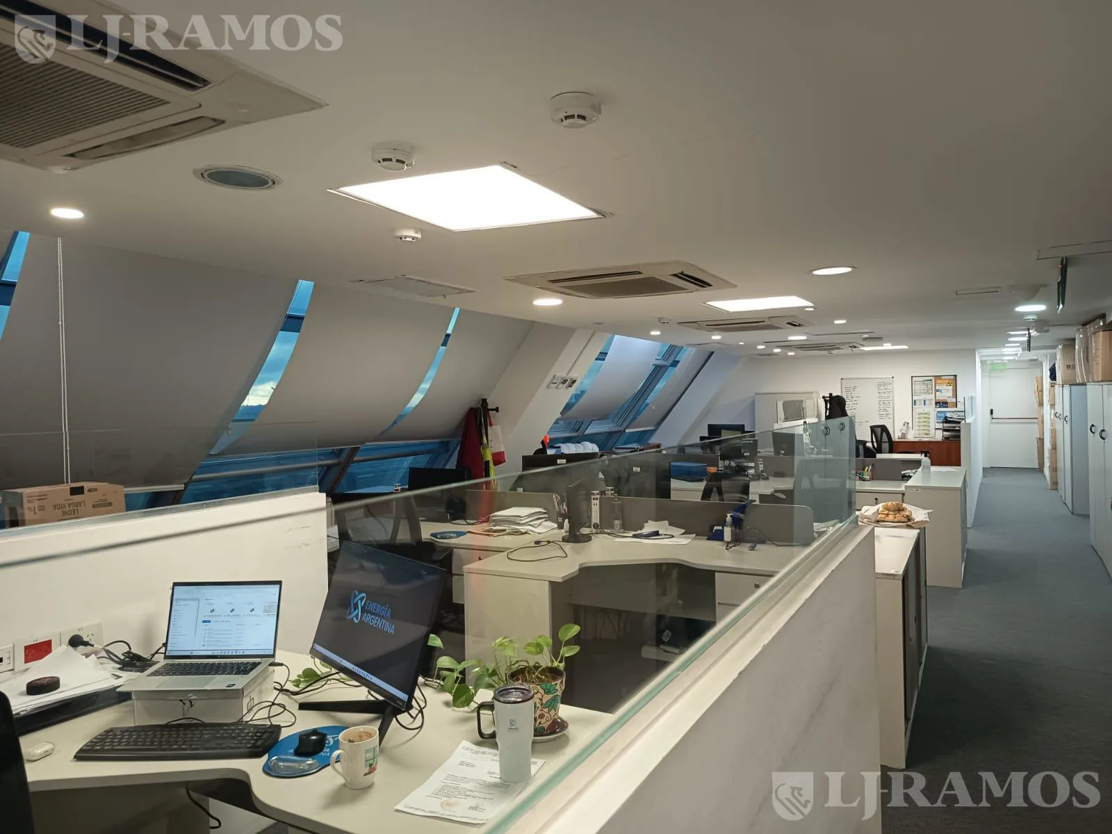 Oficina en Recoleta - VENTA CON RENTA foto 2
