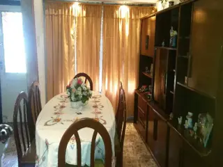 CASA EN MUY BUEN ESTADO EN TROPEZÓN, DE TRES AMBIENTES foto 3