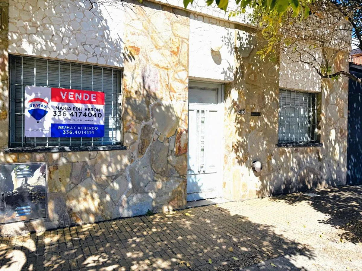 VENTA DE CASA A REMODELAR EN SAN NICOLAS DE LOS A. foto 2