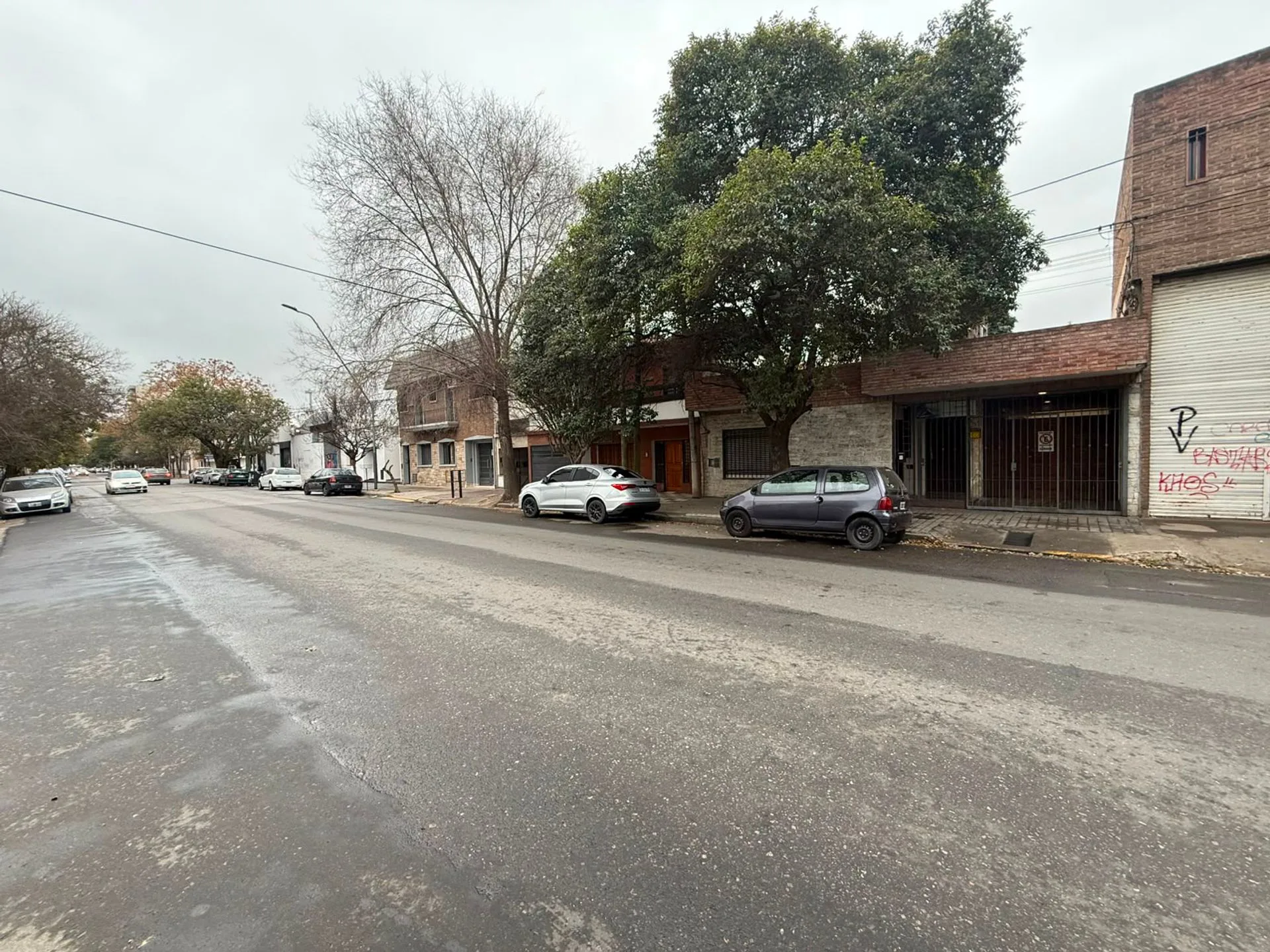 VENTA CASA CON IMPORTANTE TERRENO EN ALTA CORDOBA foto 3