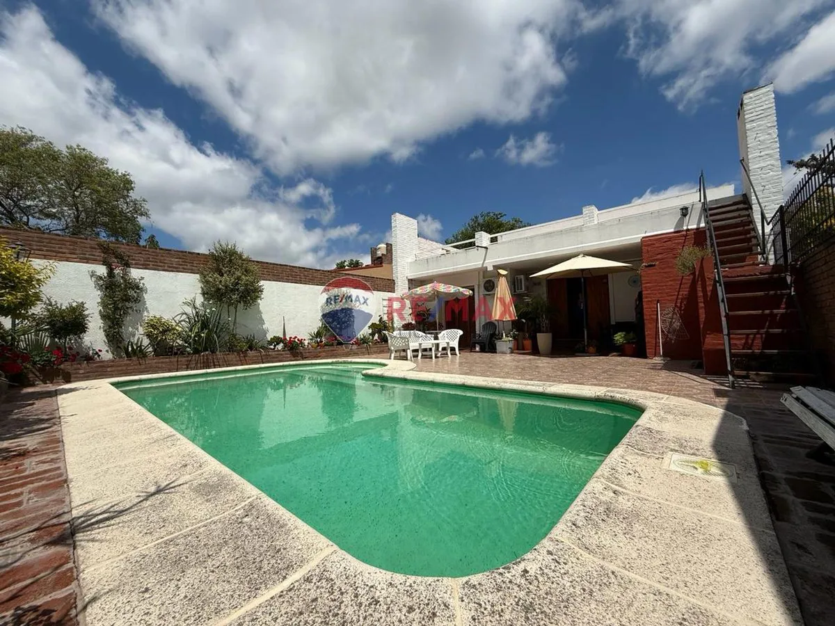 SE VENDE CASA EN SANTO TOMÉ CON PILETA foto 4