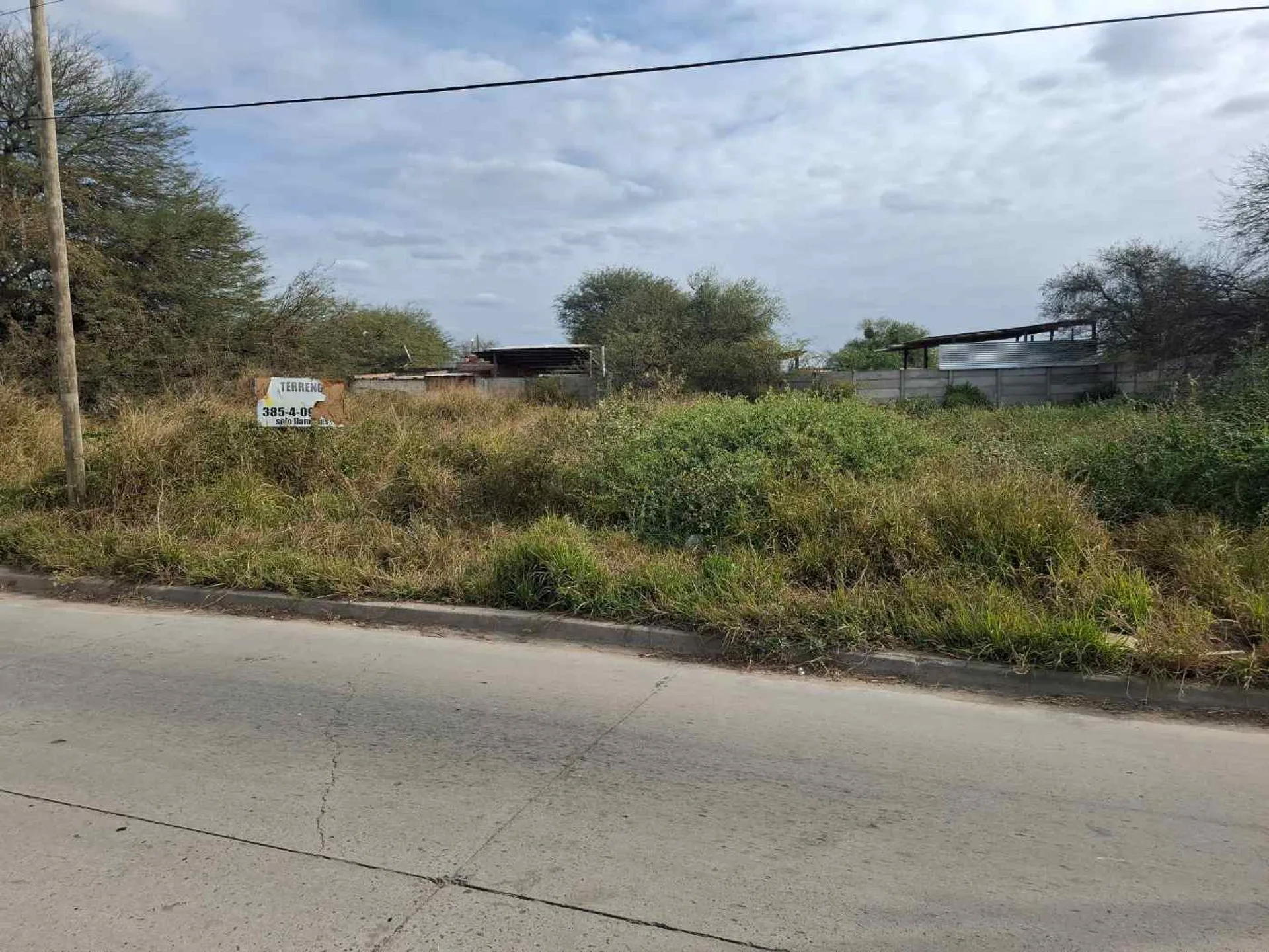 Venta de terreno foto 3