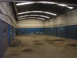 GALPON 300 M2 EN VENTA EN LOMA HERMOSA foto 3