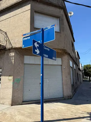 Local En Alquiler, Esquina Olleros y Cerrito, La Tablada foto 2