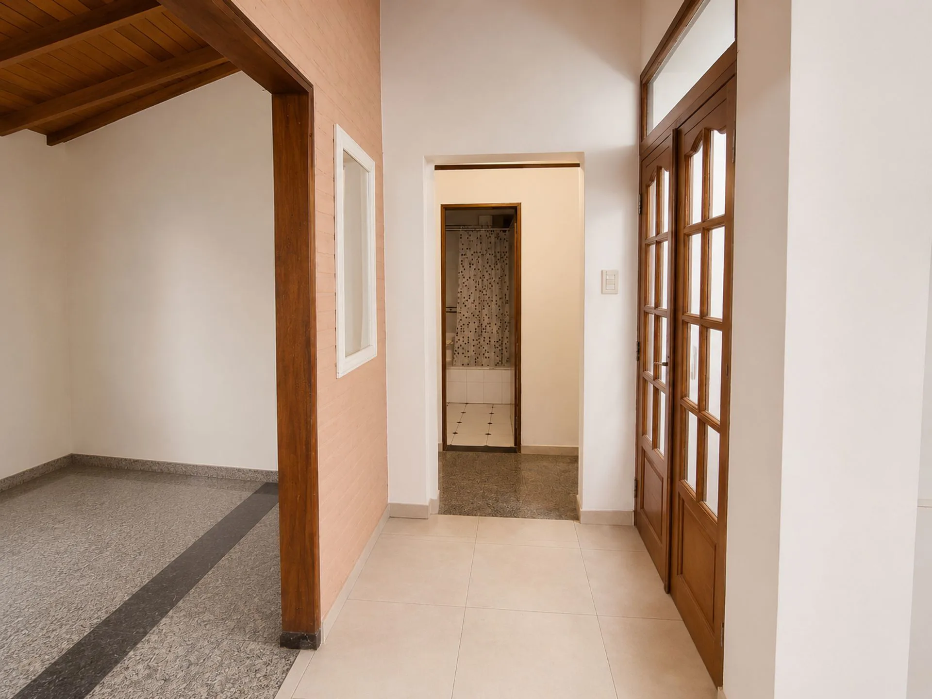 ALQUILER COMERCIAL/RESIDENCIAL SAN JUSTO CENTRO foto 2