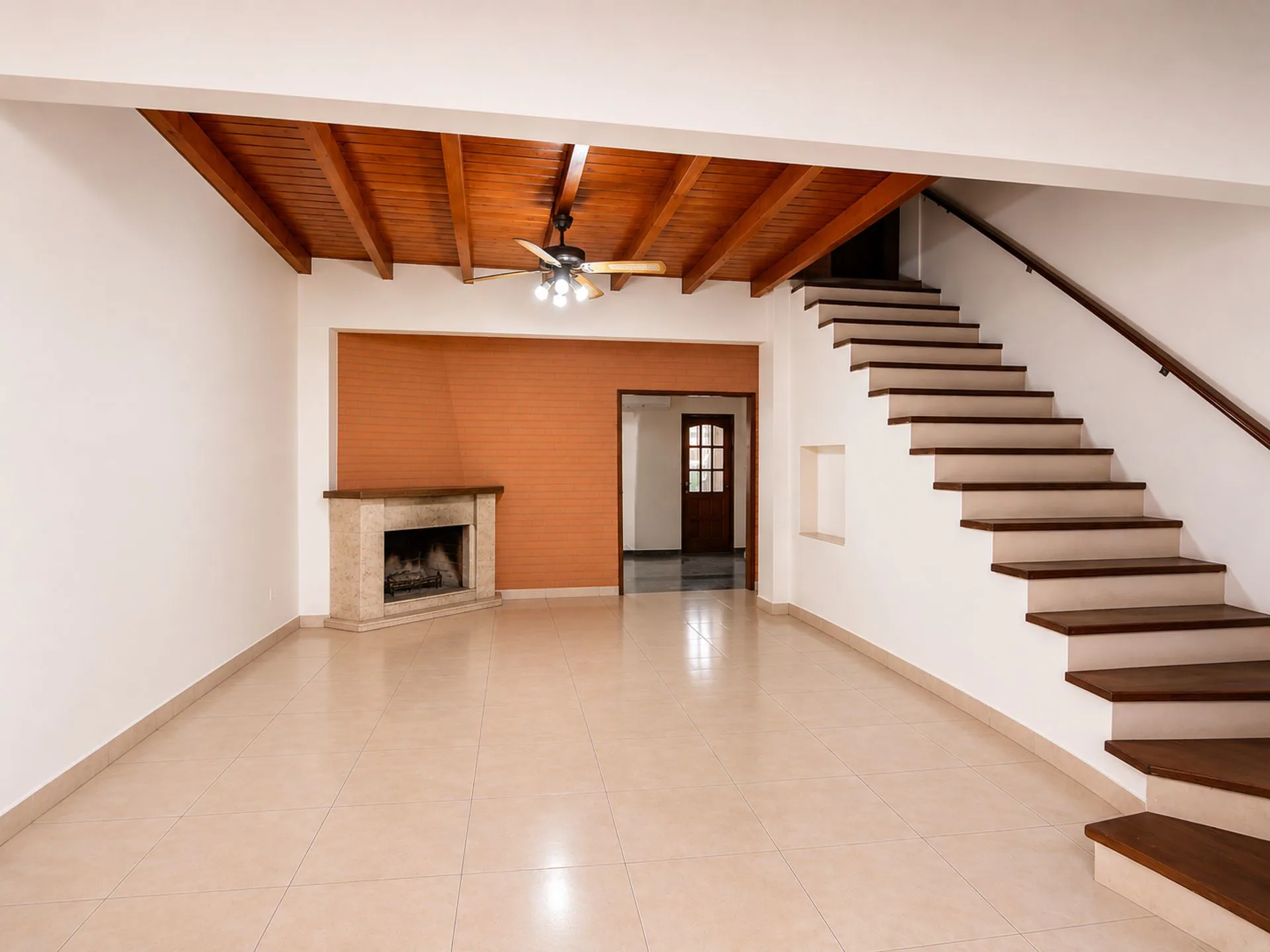ALQUILER COMERCIAL/RESIDENCIAL SAN JUSTO CENTRO foto 3