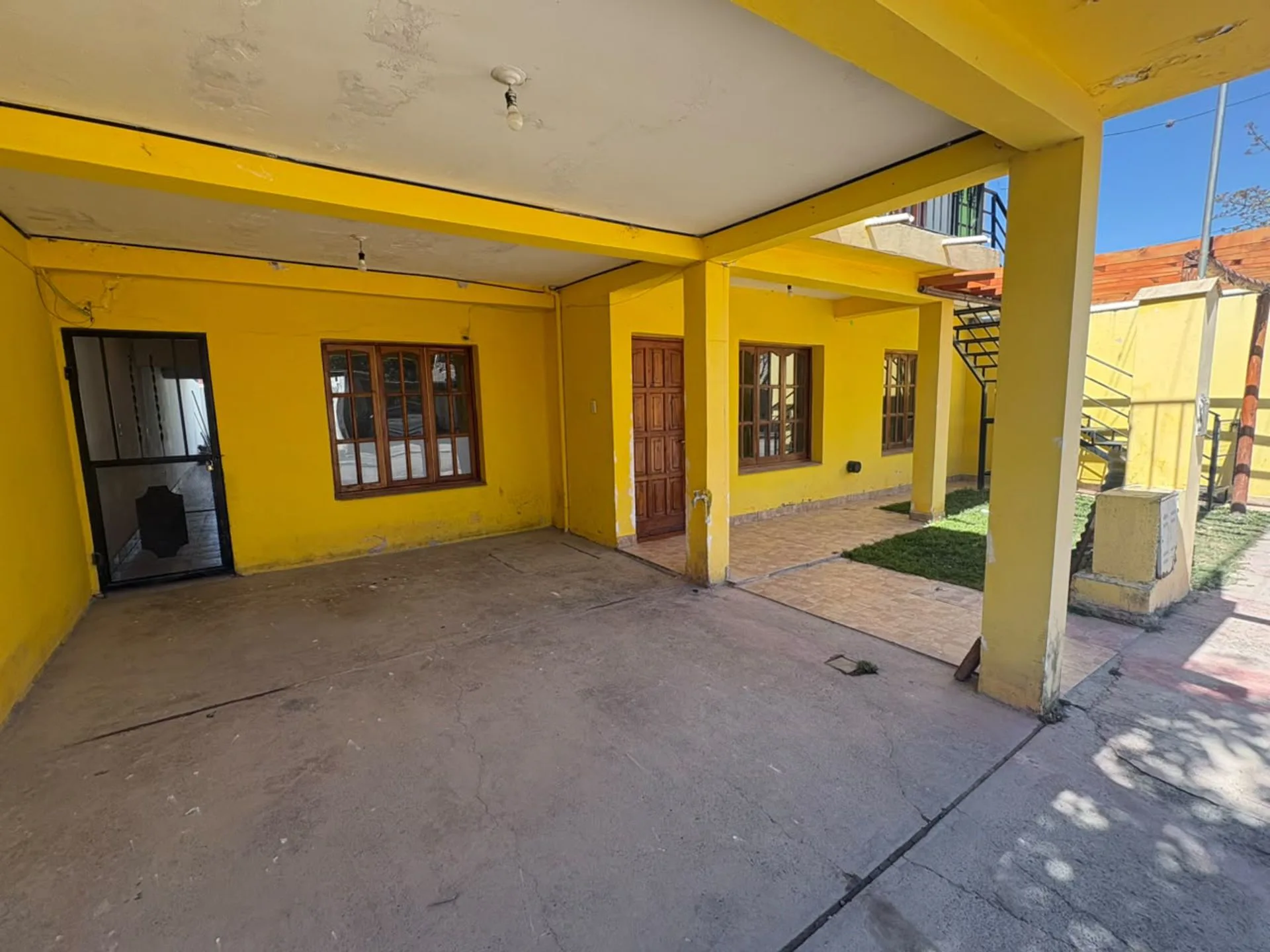 Venta casa con departamento en Rosario de Lerma foto 2